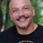 Luis J Gomez
